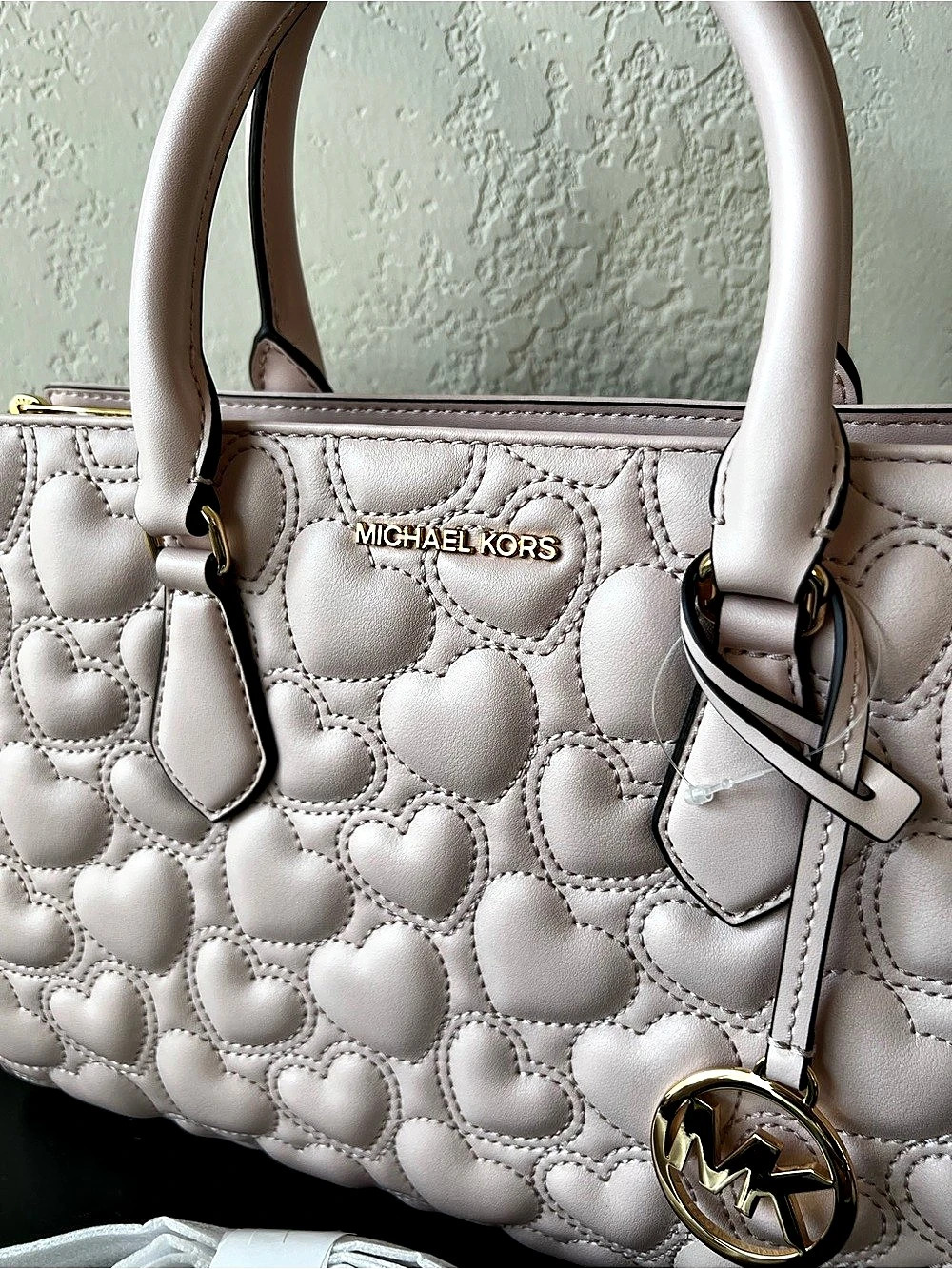 NWT Michael Kors Sheila Medium Heart Embroidered Satchel in Powder Blush Pink - Picture 5 of 11